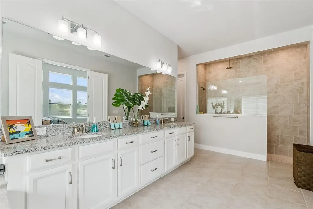 17060 Secret Hollow Loop Clermont FL 34711