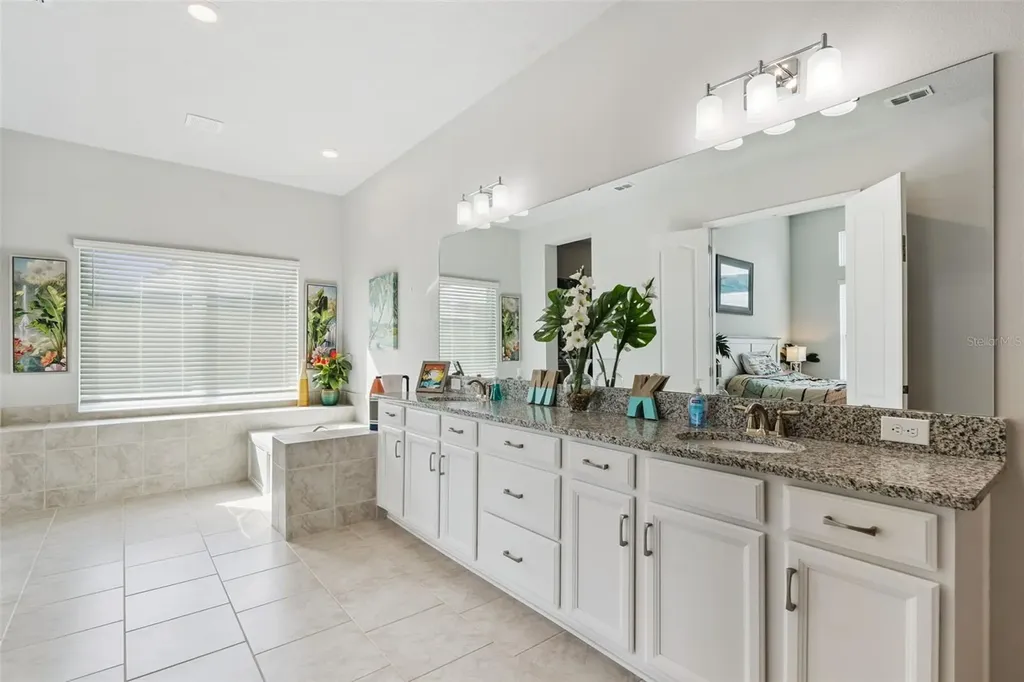 17060 Secret Hollow Loop Clermont FL 34711