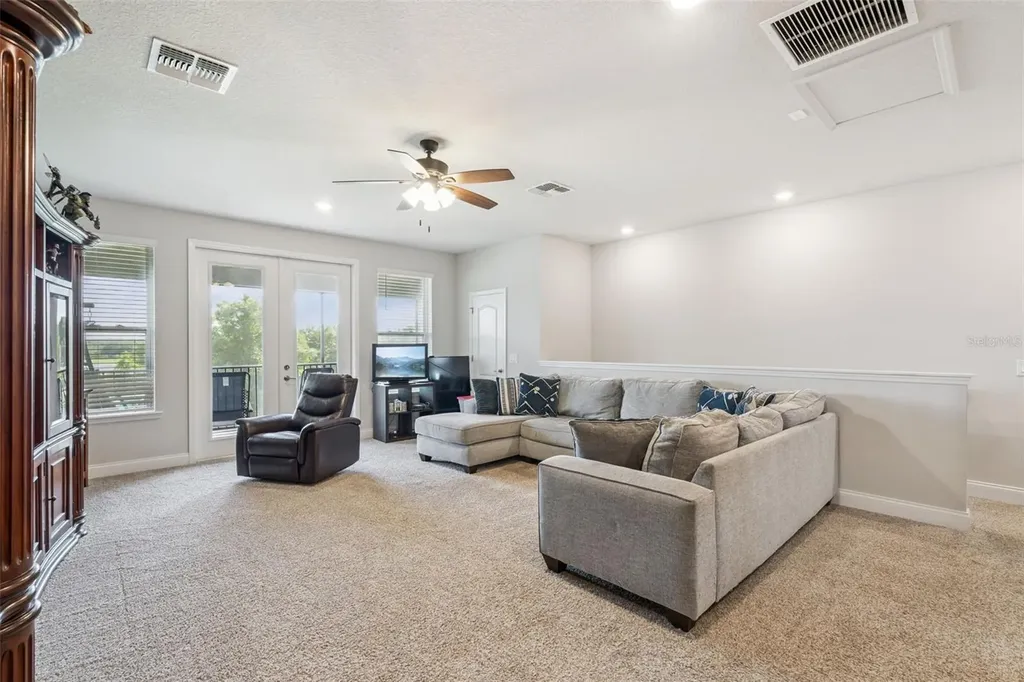17060 Secret Hollow Loop Clermont FL 34711