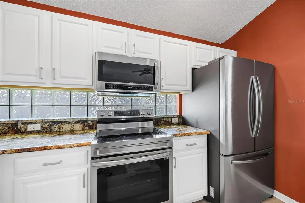 515 Lake Davenport Boulevard Davenport FL 33897
