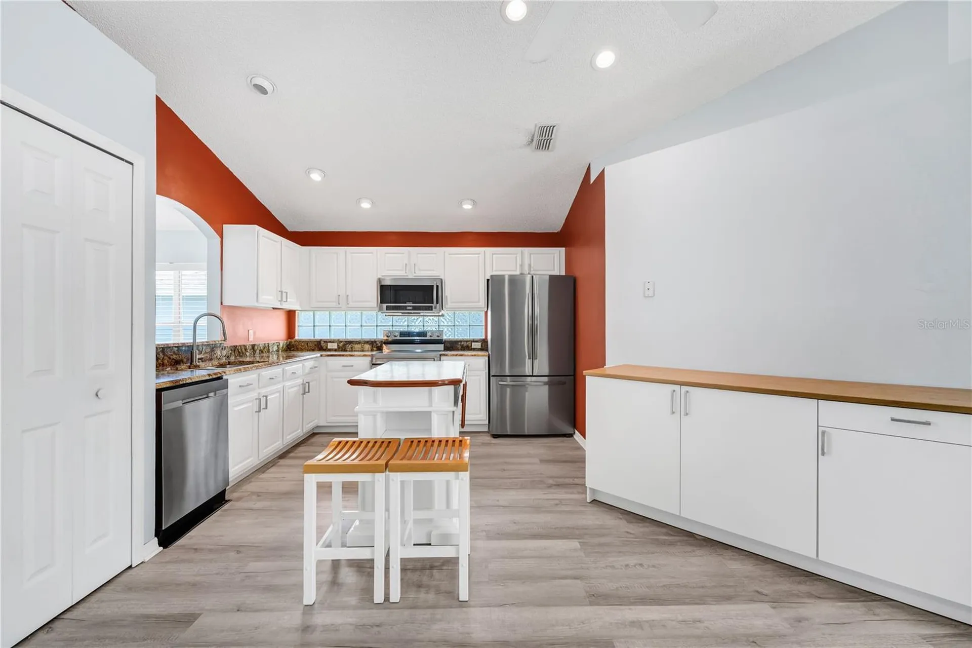 515 Lake Davenport Boulevard Davenport FL 33897