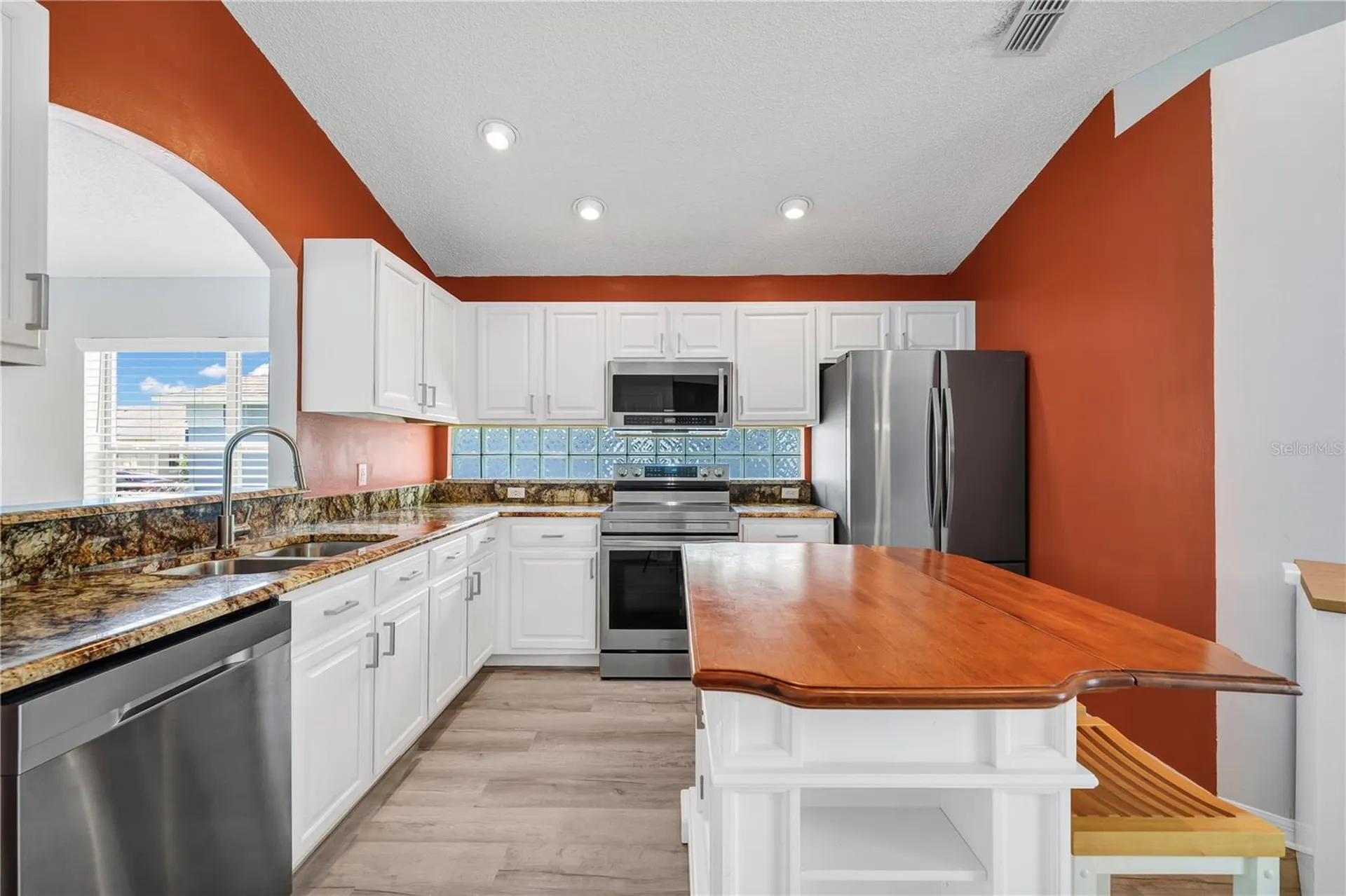 515 Lake Davenport Boulevard Davenport FL 33897