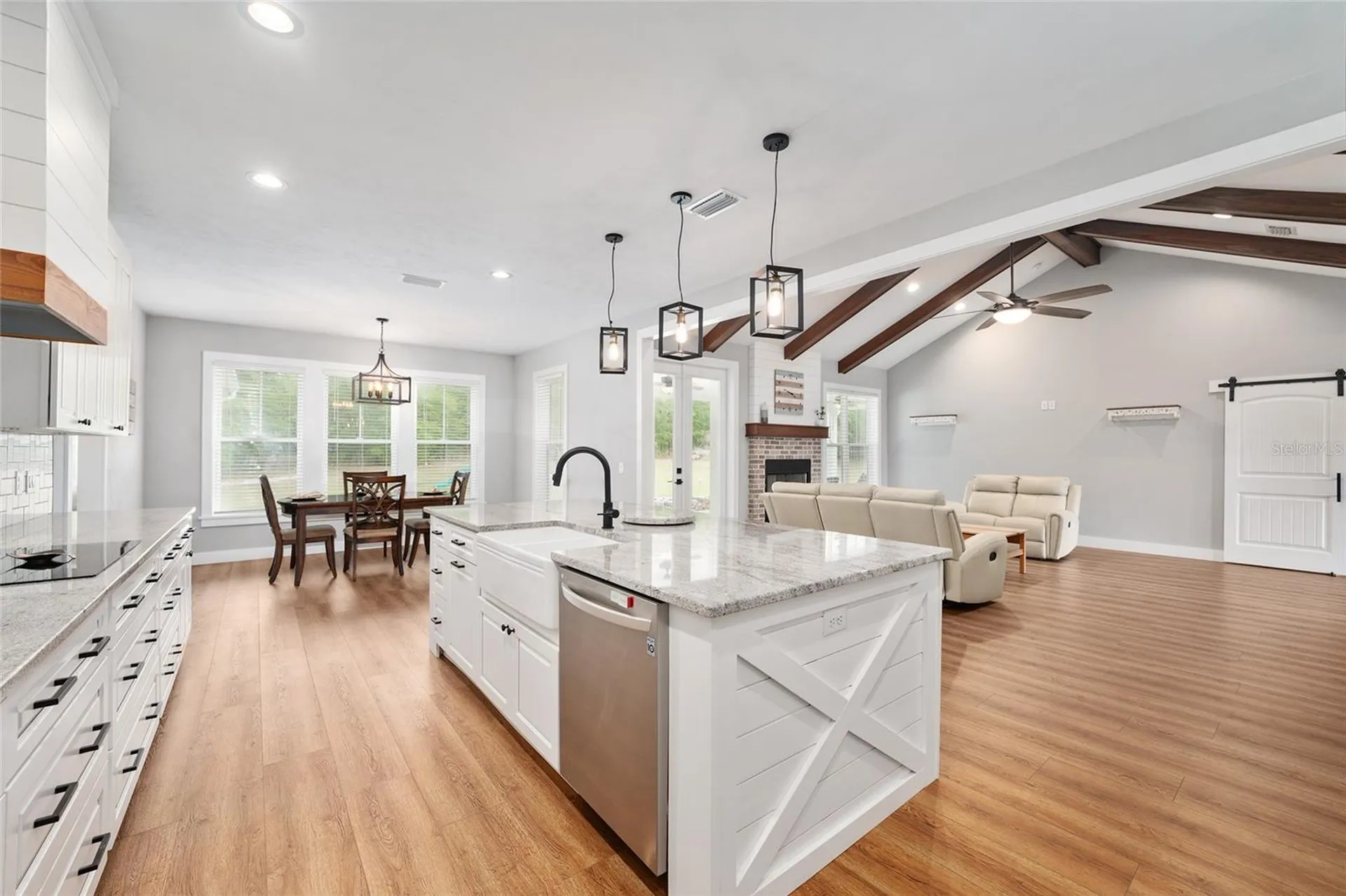 11833 NW 234th Street Alachua FL 32615