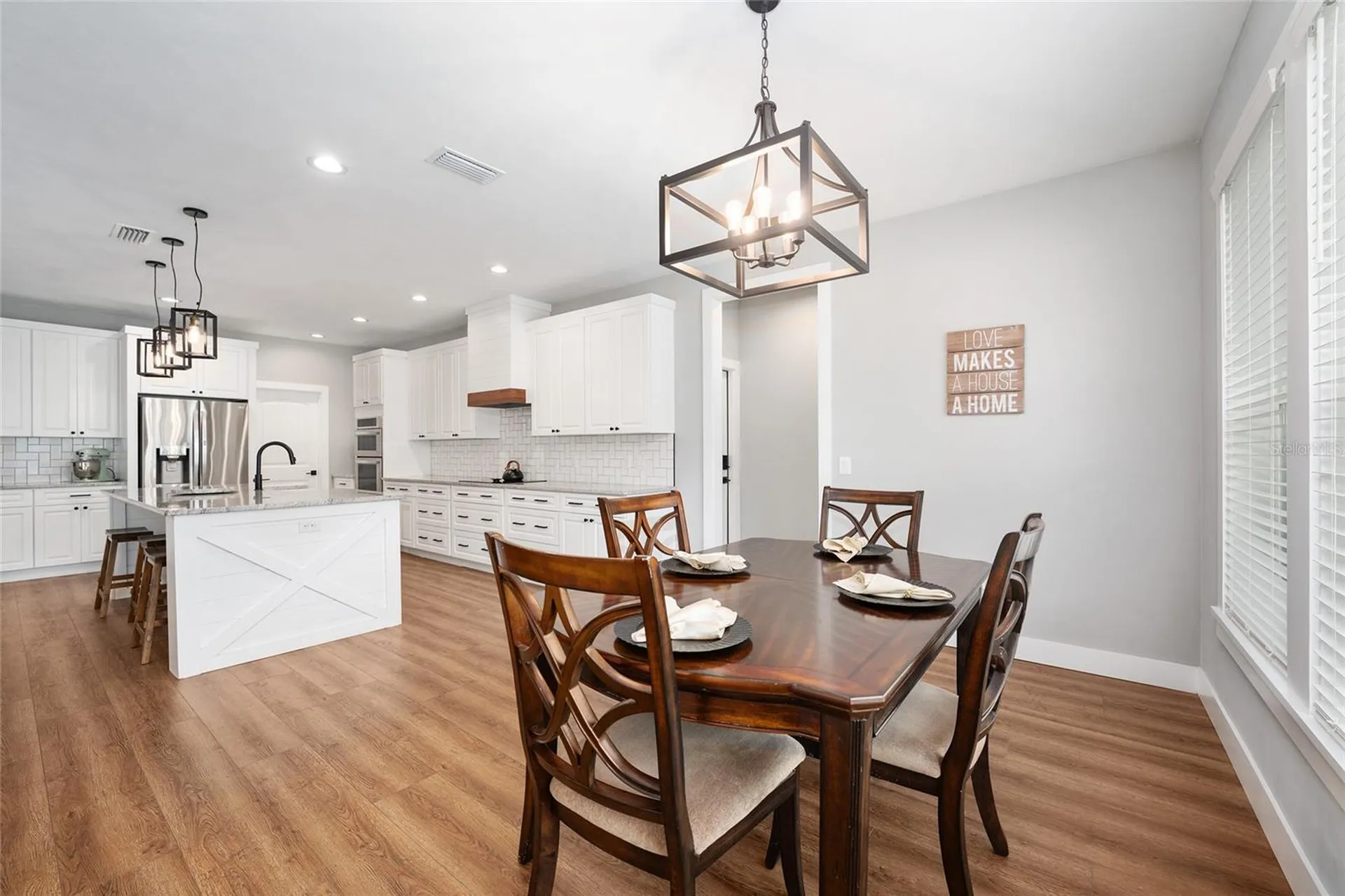 11833 NW 234th Street Alachua FL 32615