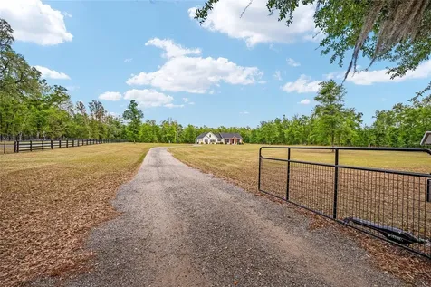 11833 NW 234th Street Alachua FL 32615