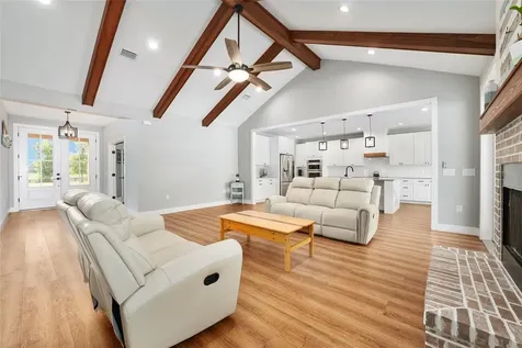 11833 NW 234th Street Alachua FL 32615