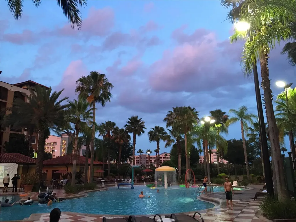 12538 Floridays Resort Drive Orlando FL 32821