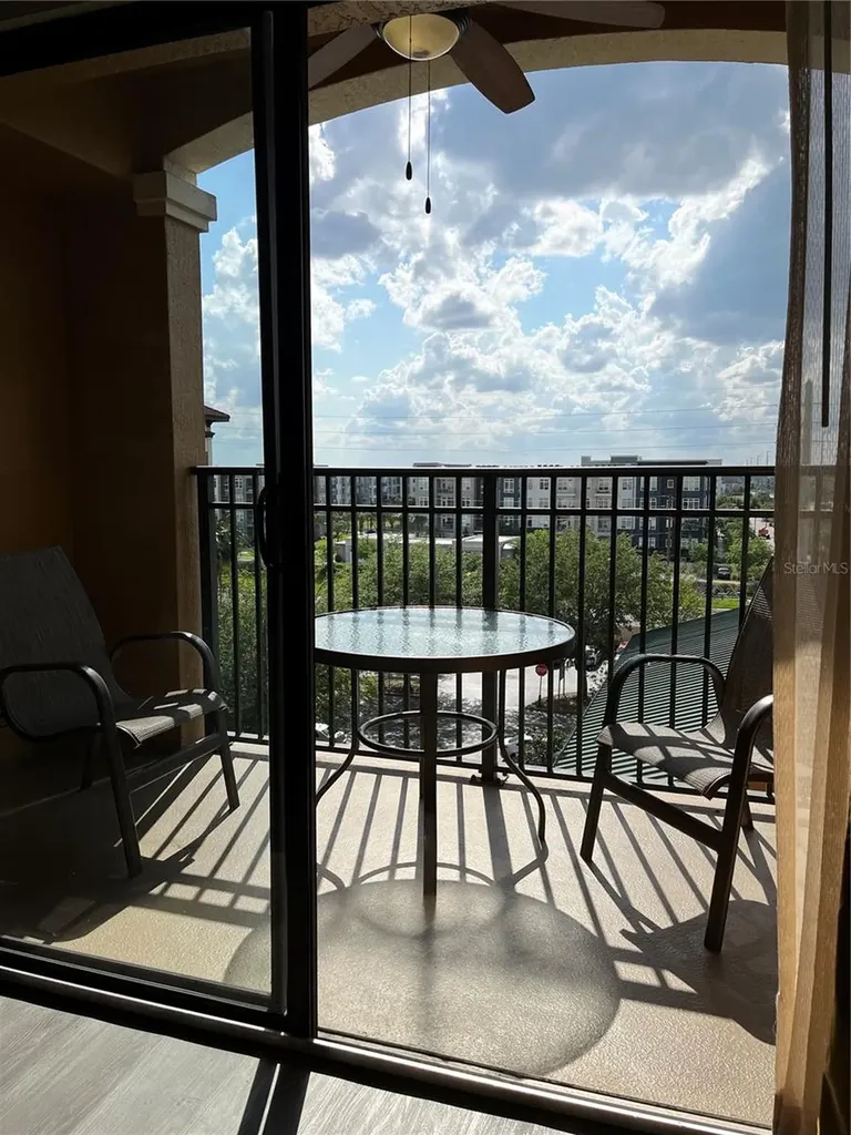 12538 Floridays Resort Drive Orlando FL 32821
