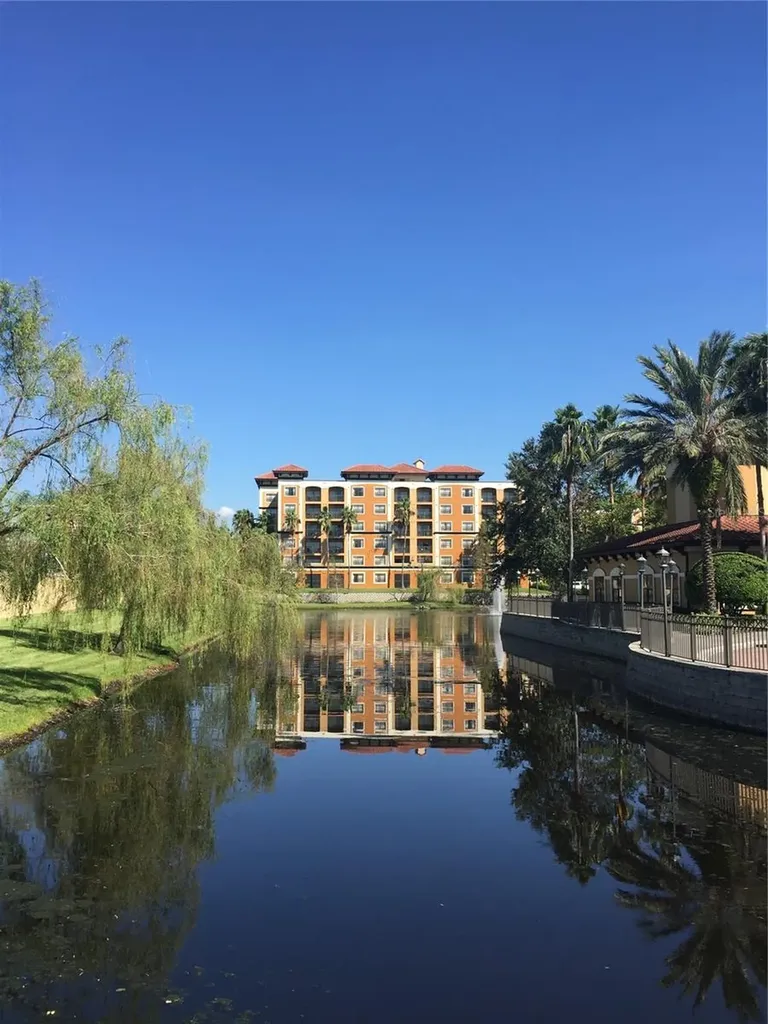 12538 Floridays Resort Drive Orlando FL 32821