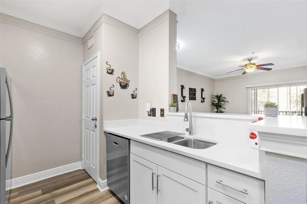 4323 Bayside Village Drive Tampa FL 33615