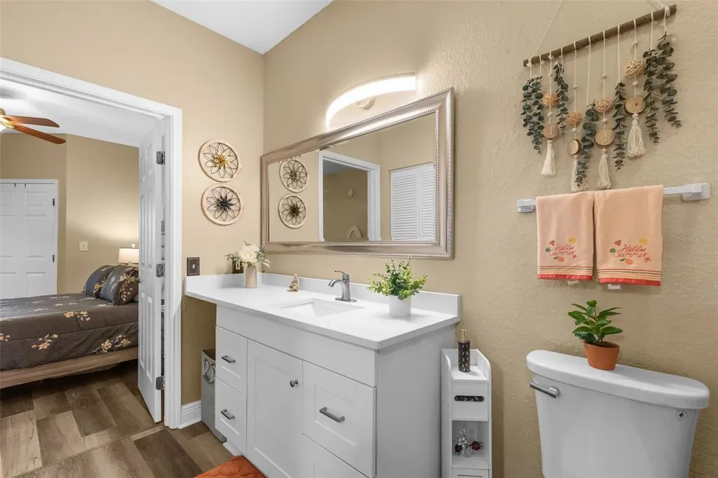 4323 Bayside Village Drive Tampa FL 33615