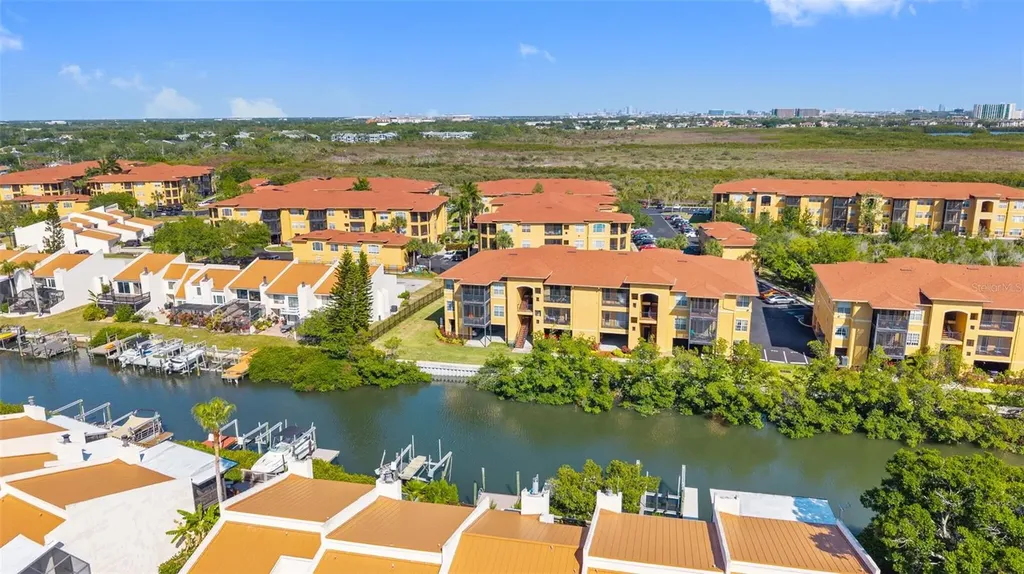 4323 Bayside Village Drive Tampa FL 33615