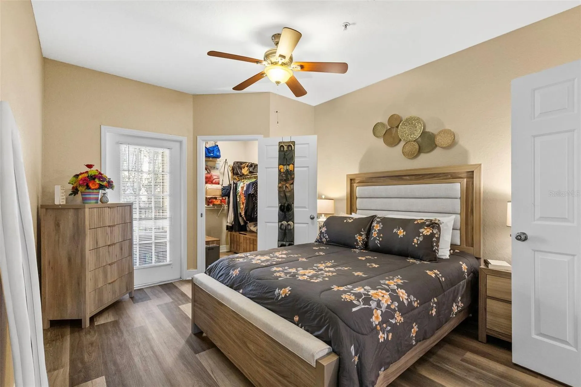 4323 Bayside Village Drive Tampa FL 33615