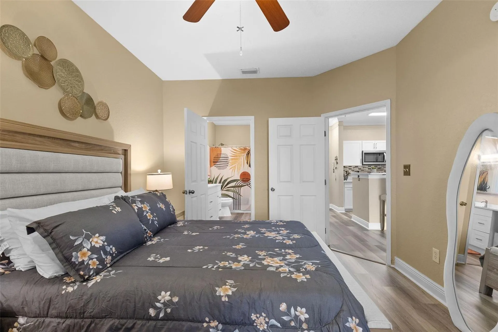 4323 Bayside Village Drive Tampa FL 33615