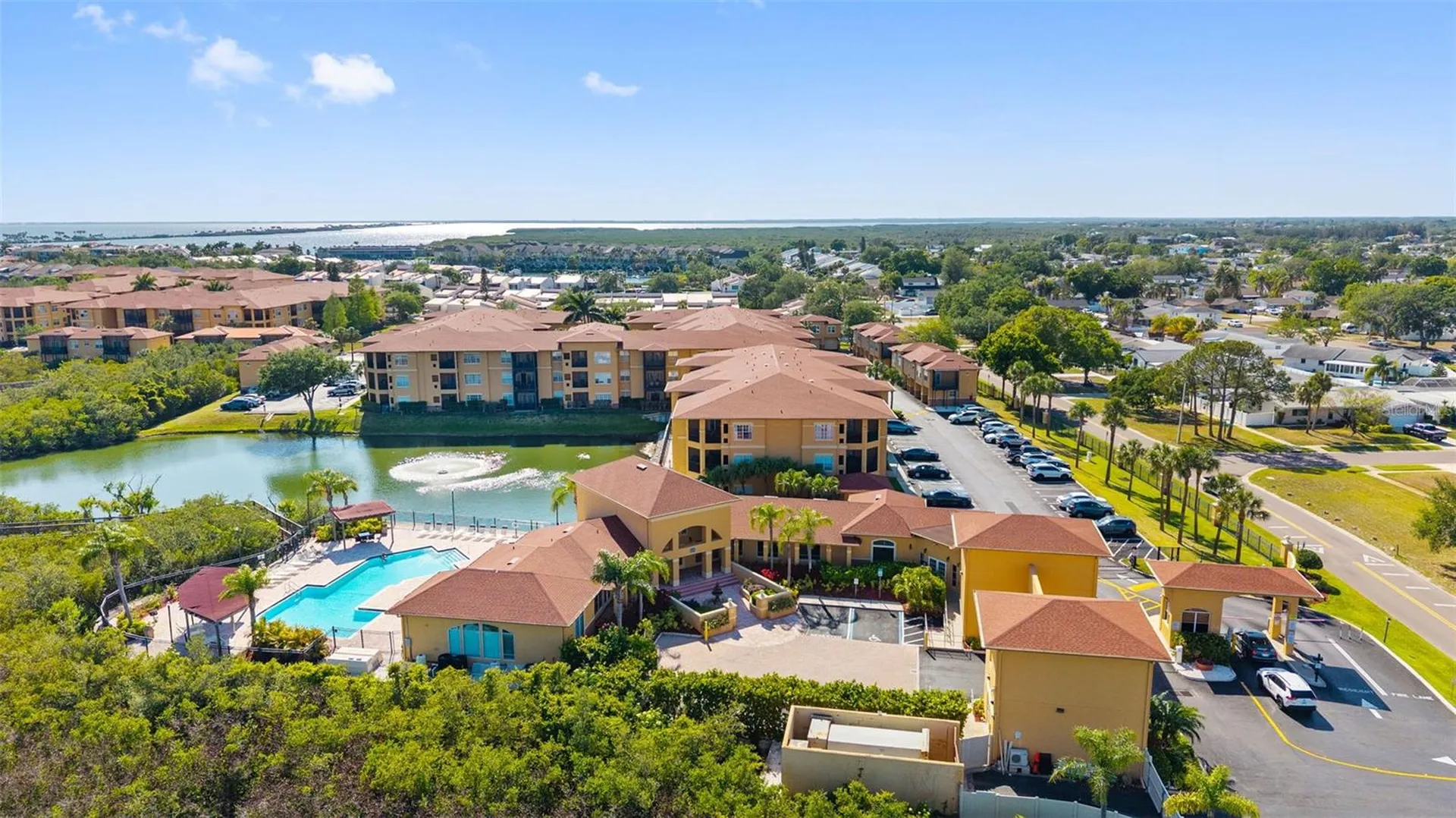 4323 Bayside Village Drive Tampa FL 33615