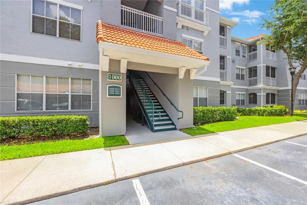 18001 Richmond Place Drive Tampa FL 33647