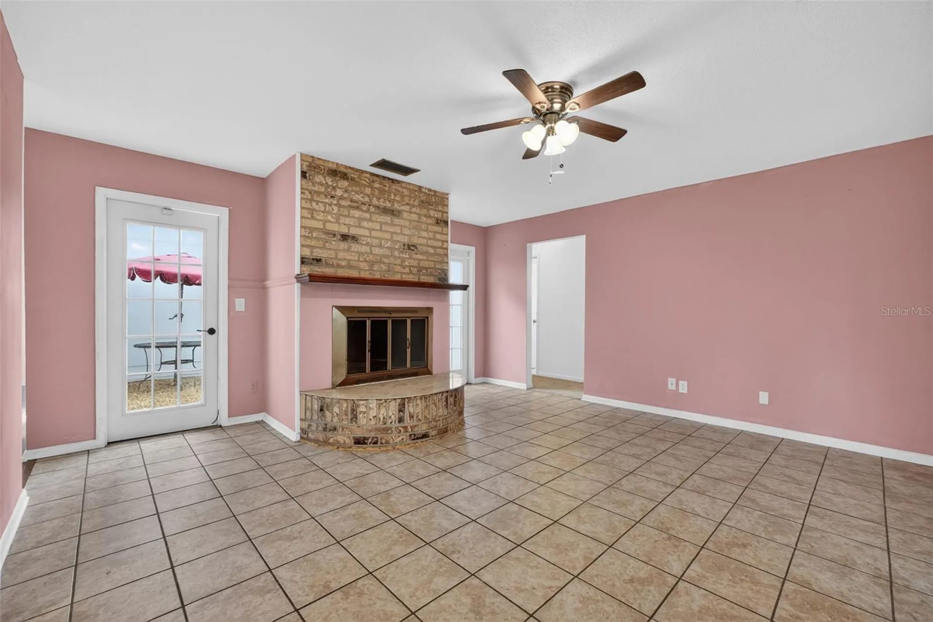 1660 E Shangri La Drive Daytona Beach FL 32119