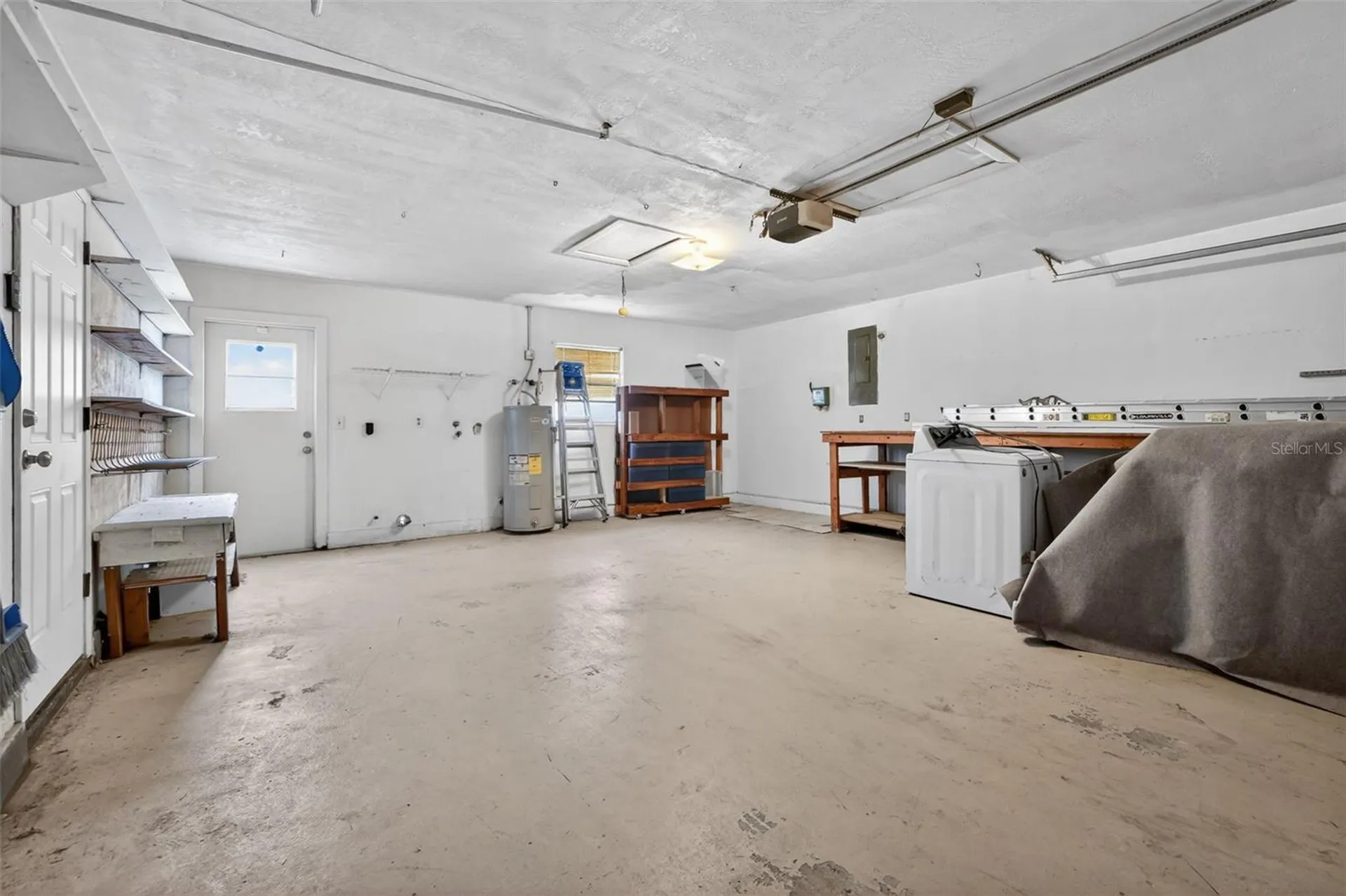1660 E Shangri La Drive Daytona Beach FL 32119