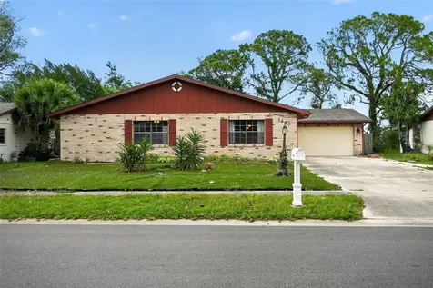 1660 E Shangri La Drive Daytona Beach FL 32119