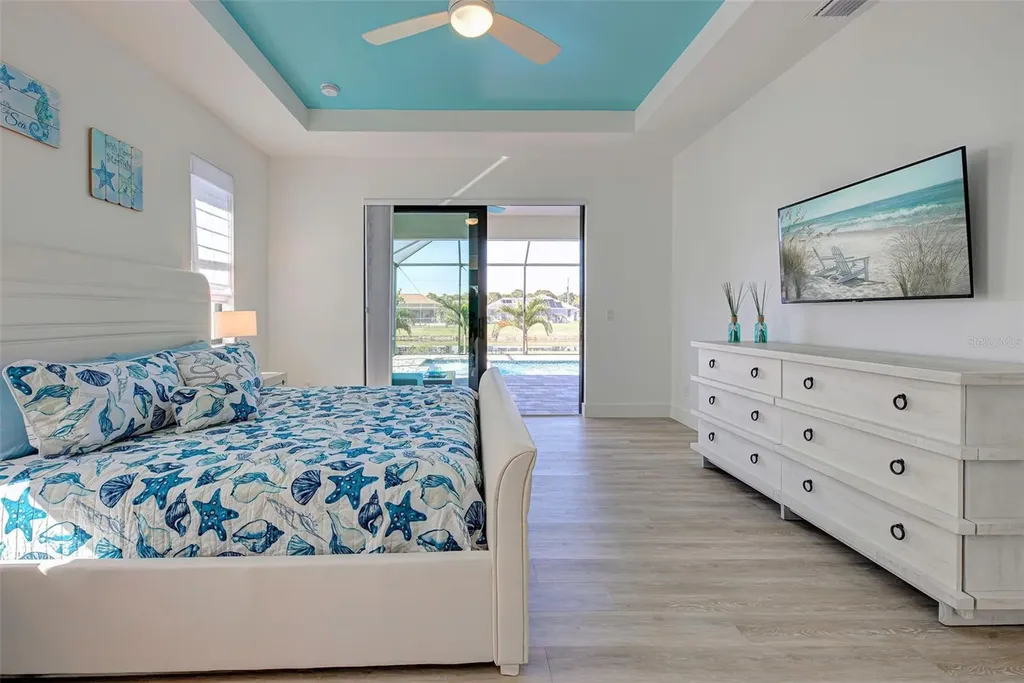 1082 Boundary Boulevard Rotonda West FL 33947
