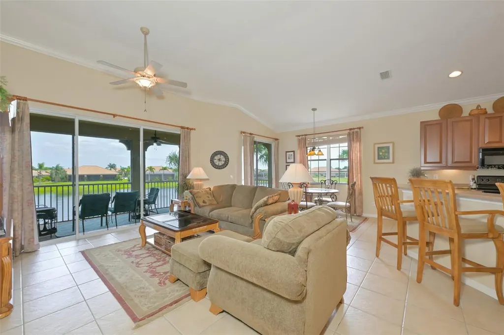 1330 Emerald Dunes Drive Sun City Center FL 33573