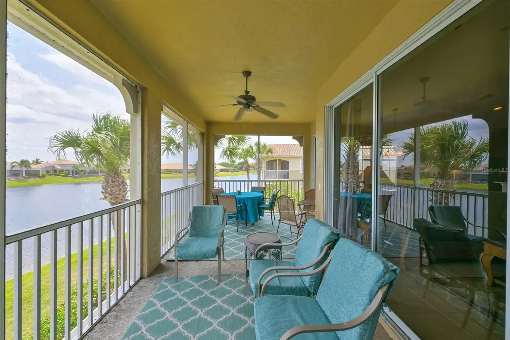 1330 Emerald Dunes Drive Sun City Center FL 33573