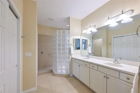 1330 Emerald Dunes Drive Sun City Center FL 33573