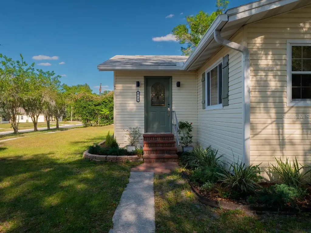 403 E Carolina Avenue Plant City FL 33563