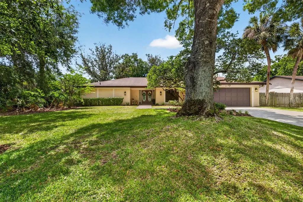 817 Bannockburn Avenue Temple Terrace FL 33617
