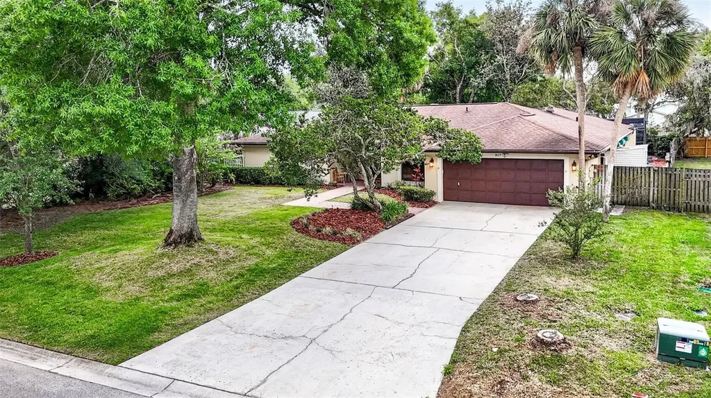 817 Bannockburn Avenue Temple Terrace FL 33617