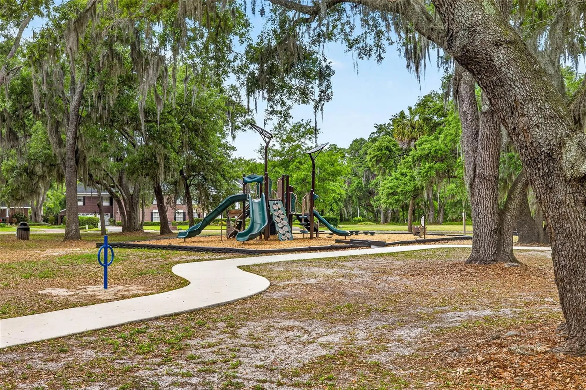 817 Bannockburn Avenue Temple Terrace FL 33617