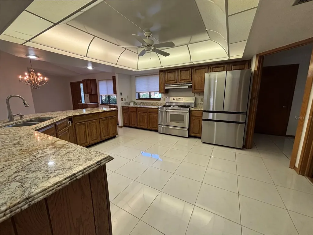 378 Forest Park Circle Longwood FL 32779