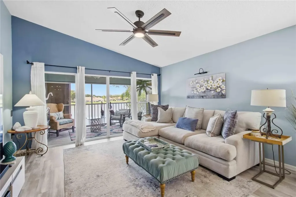 4211 Caddie Drive E Bradenton FL 34203