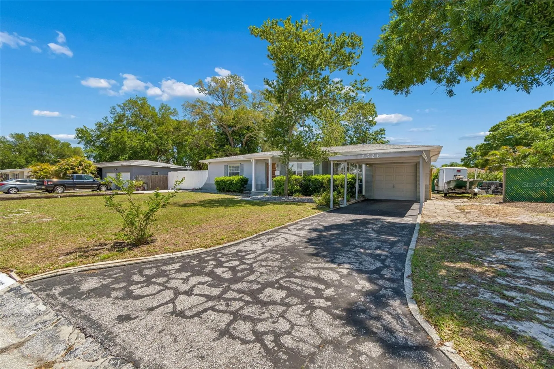 4526 Yardley Avenue N St Petersburg FL 33713