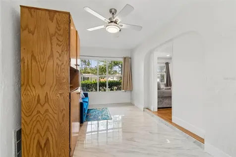 4526 Yardley Avenue N St Petersburg FL 33713