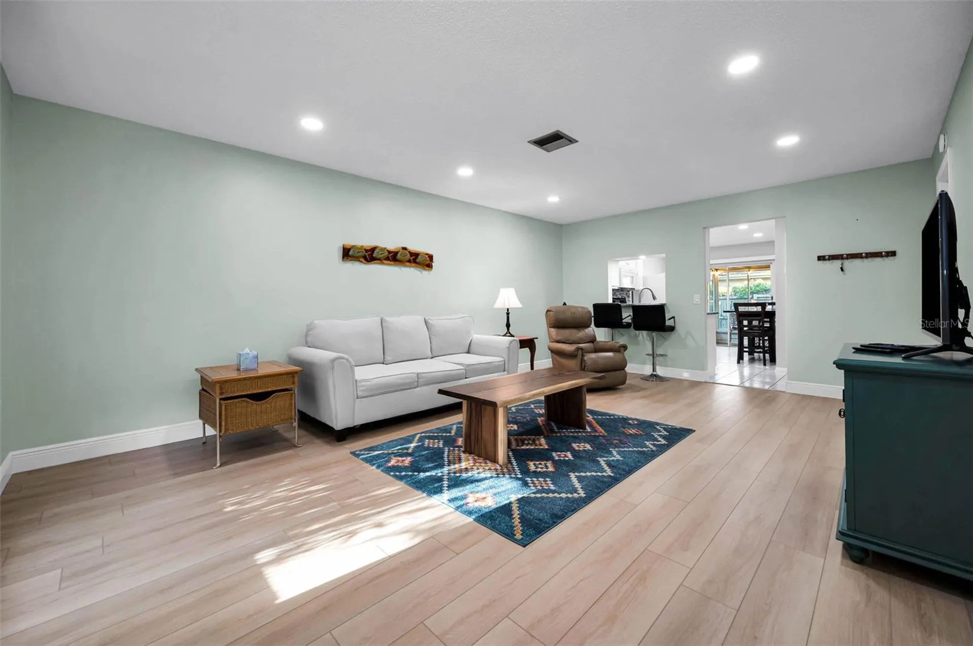 859 Oxford Court Dunedin FL 34698