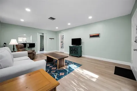 859 Oxford Court Dunedin FL 34698
