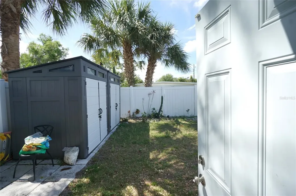 4108 W Montgomery Terrace Tampa FL 33616