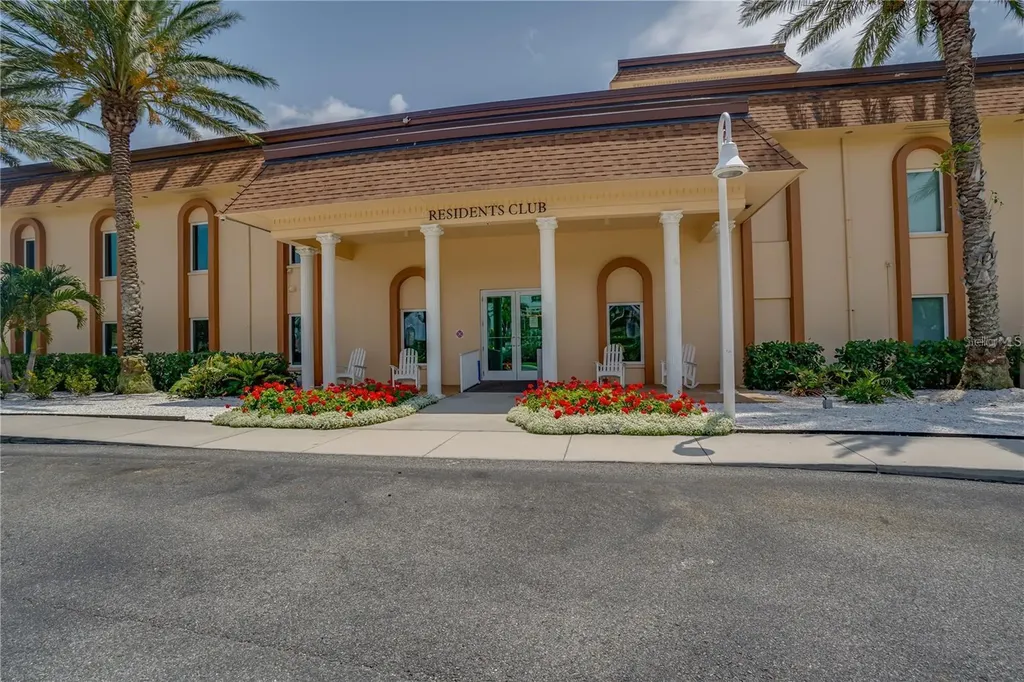 5020 Brittany Drive S St Petersburg FL 33715