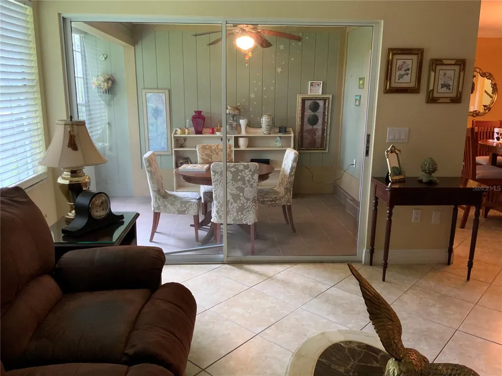 618 Maple Oak Circle Altamonte Springs FL 32701