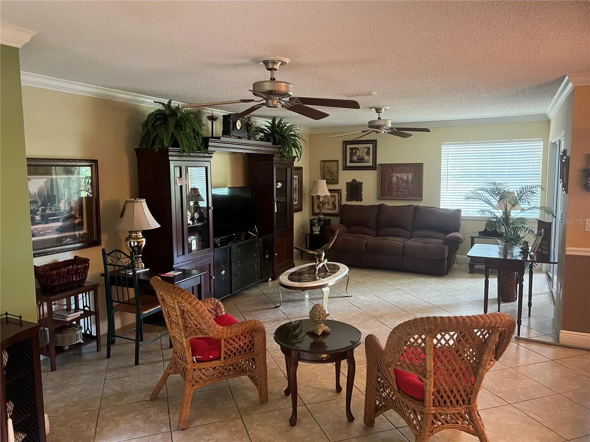 618 Maple Oak Circle Altamonte Springs FL 32701