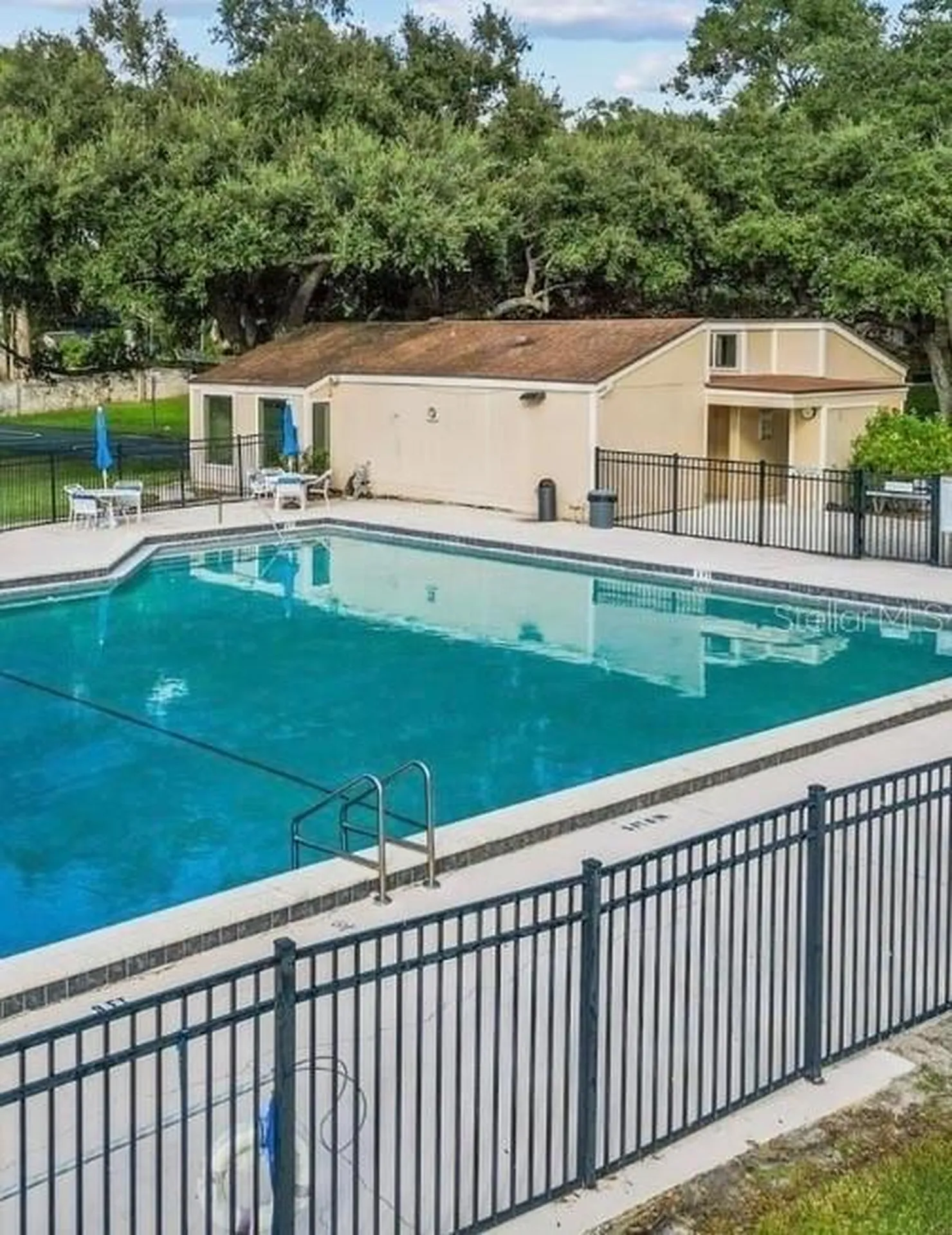 618 Maple Oak Circle Altamonte Springs FL 32701