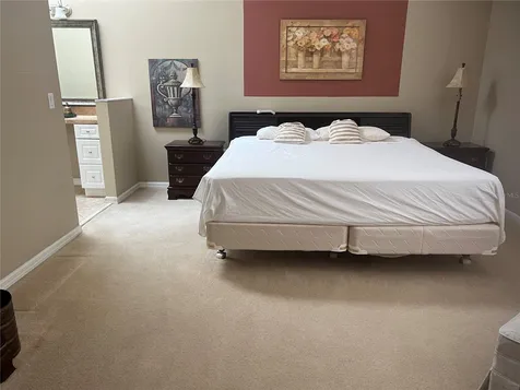 618 Maple Oak Circle Altamonte Springs FL 32701