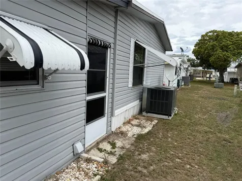 4038 Rolling Oaks Drive Winter Haven FL 33880