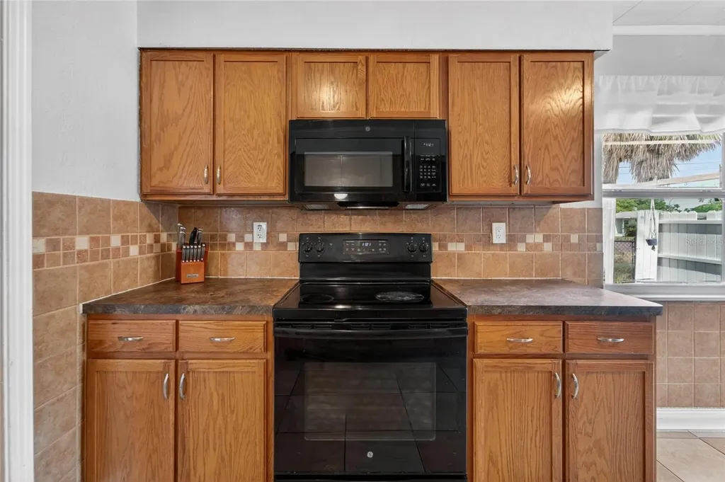 4940 5th Avenue S St Petersburg FL 33707