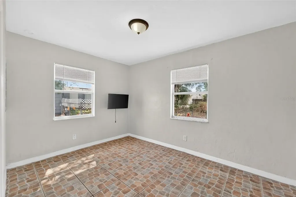 4940 5th Avenue S St Petersburg FL 33707
