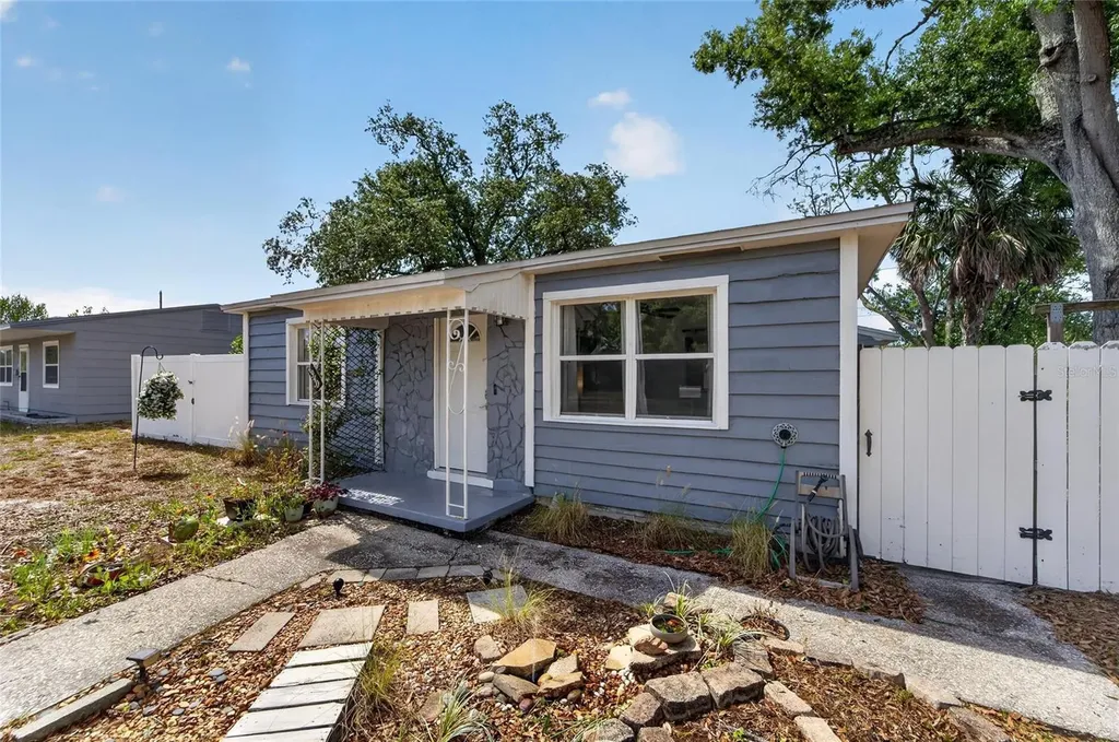 4940 5th Avenue S St Petersburg FL 33707