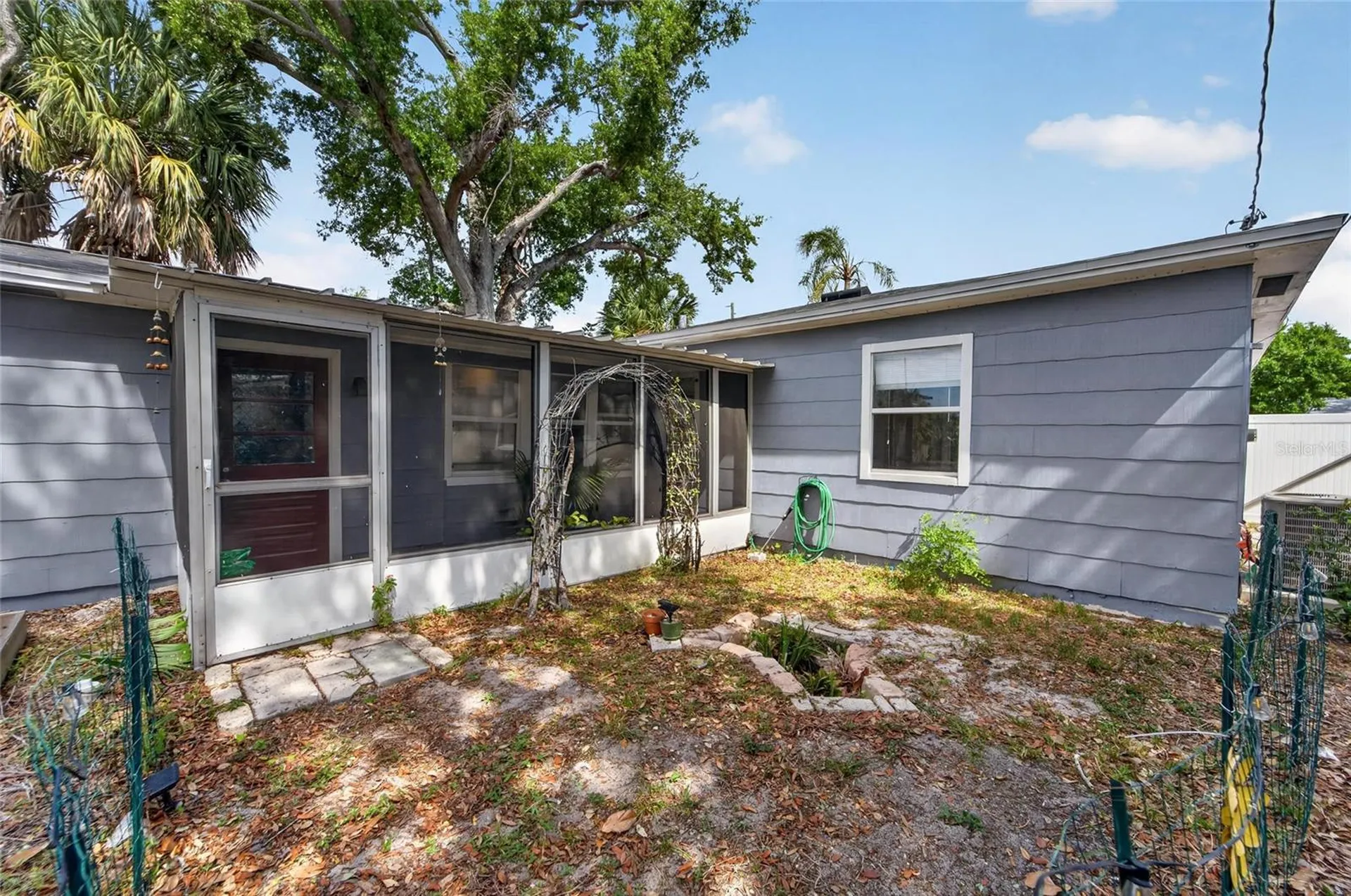 4940 5th Avenue S St Petersburg FL 33707