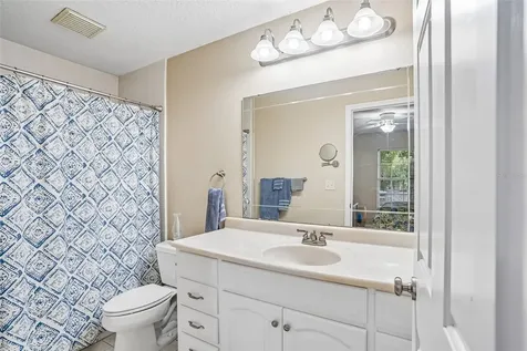 1274 N Palmetto Circle Eustis FL 32726