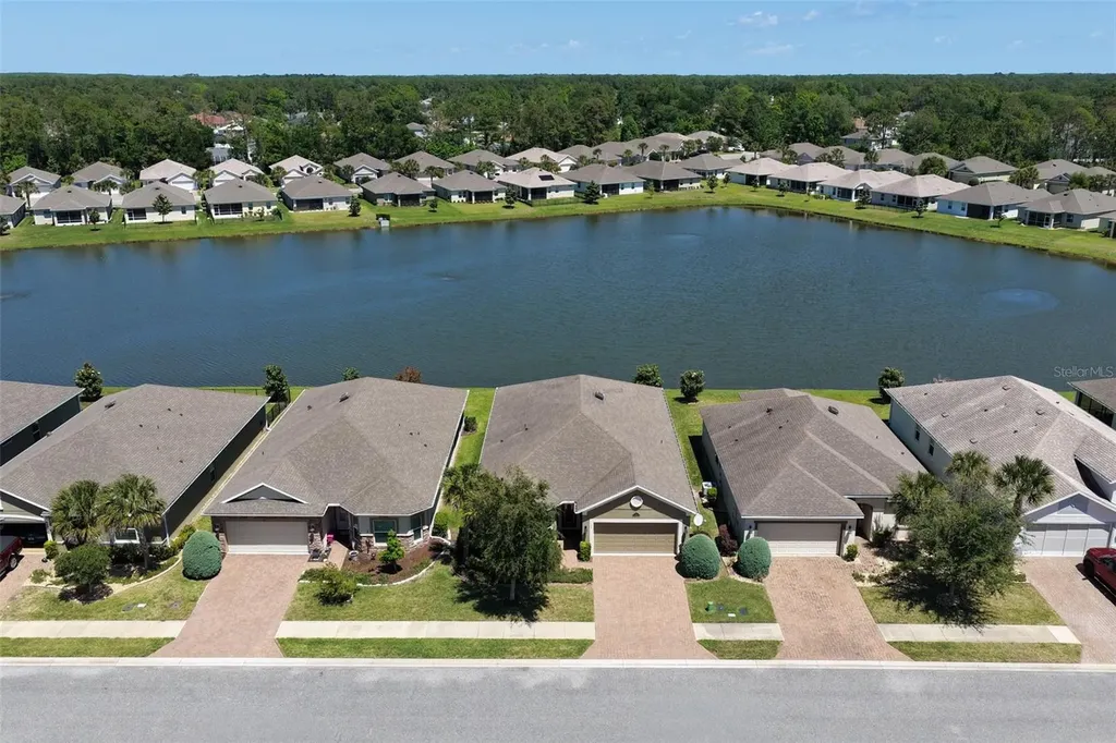 124 Park Place Circle Palm Coast FL 32164